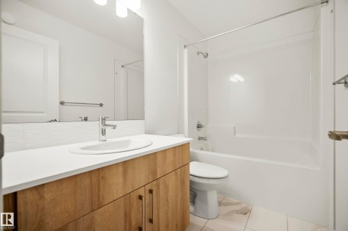 2415 206 Street Nw, Edmonton, AB 