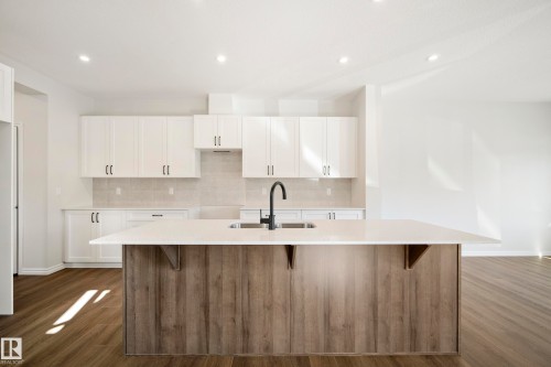 2411 206 Street Nw, Edmonton, AB 
