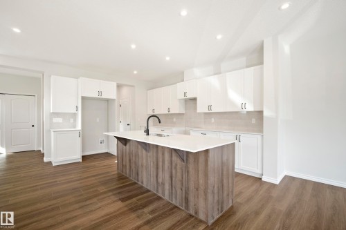 2411 206 Street Nw, Edmonton, AB 
