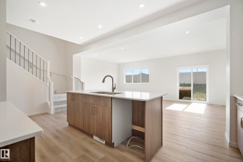 20739 24 Avenue Nw, Edmonton, AB 