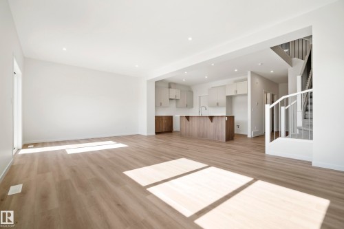 20739 24 Avenue Nw, Edmonton, AB 