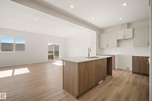 20739 24 Avenue Nw, Edmonton, AB 