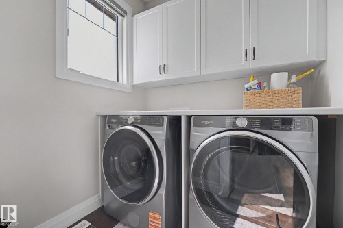 2004 South Creek Drive, Stony Plain, AB - Indoor Photo Showing Laundry Room
