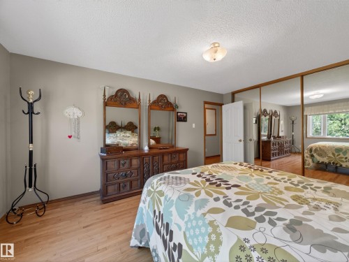 22048 Twp Road 522, Rural Strathcona County, AB 