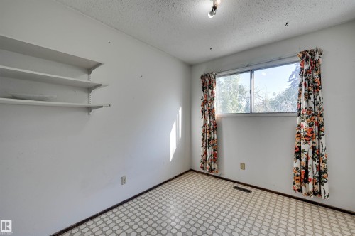 3813 134 Avenue Nw, Edmonton, AB 