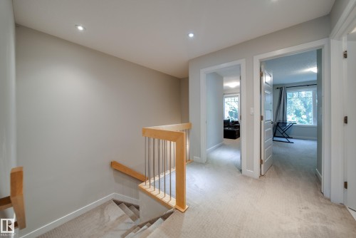 10328 83 Street Nw, Edmonton, AB 
