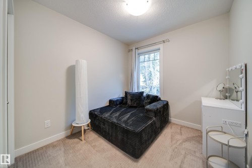10328 83 Street Nw, Edmonton, AB 