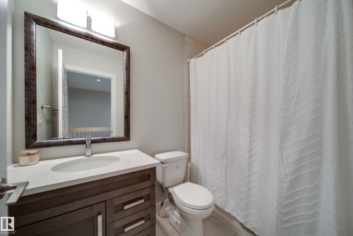10328 83 Street Nw, Edmonton, AB 