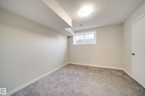 10328 83 Street Nw, Edmonton, AB 