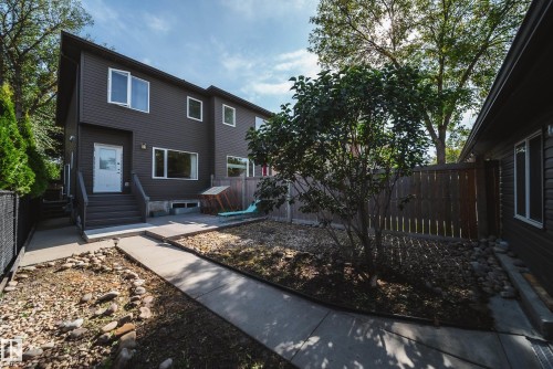 10328 83 Street Nw, Edmonton, AB 