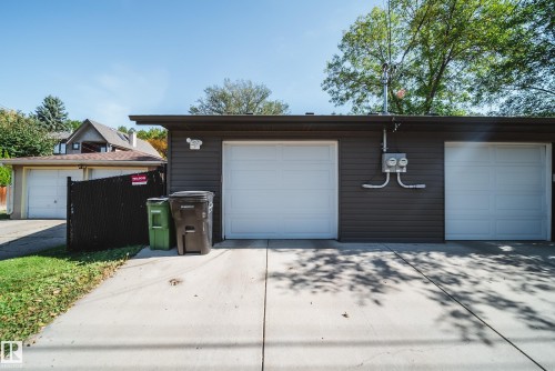 10328 83 Street Nw, Edmonton, AB 