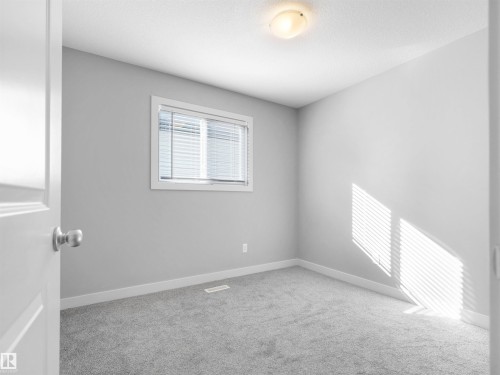 17715 6 Avenue Sw, Edmonton, AB 