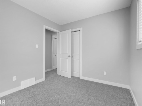 17715 6 Avenue Sw, Edmonton, AB 