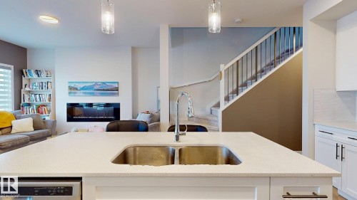 106 Kingsbury Circle, Spruce Grove, AB 