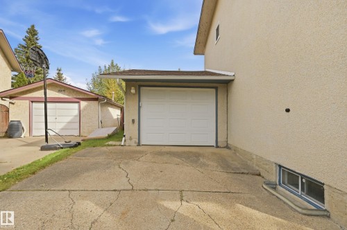 67 Lamartine Crescent, St. Albert, AB 