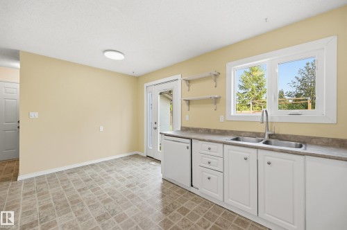 67 Lamartine Crescent, St. Albert, AB 