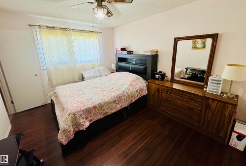 4210 48 Avenue, St. Paul Town, AB - Indoor Photo Showing Bedroom