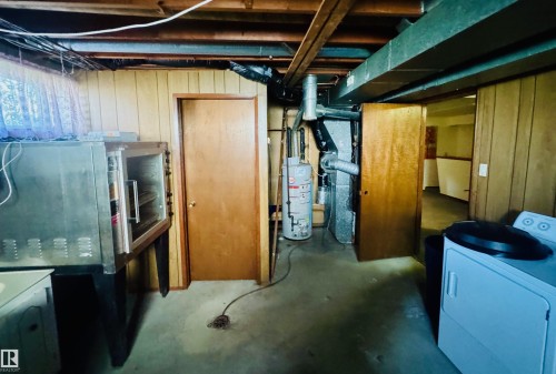 4210 48 Avenue, St. Paul Town, AB - Indoor