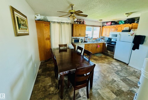 4210 48 Avenue, St. Paul Town, AB - Indoor