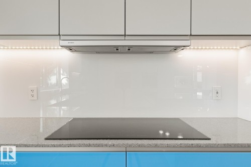 7548 110 Avenue Nw, Edmonton, AB 