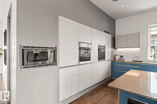 7548 110 Avenue Nw, Edmonton, AB 