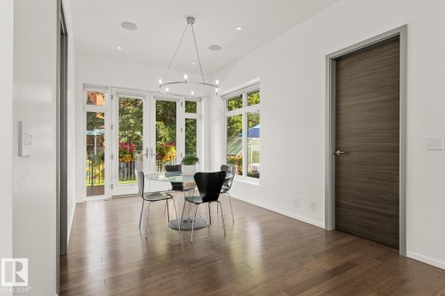7548 110 Avenue Nw, Edmonton, AB 