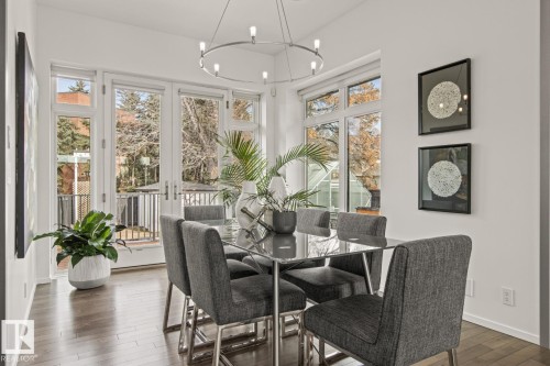 7548 110 Avenue Nw, Edmonton, AB 