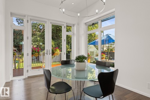 7548 110 Avenue Nw, Edmonton, AB 