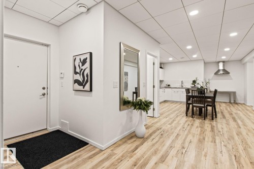 7548 110 Avenue Nw, Edmonton, AB 