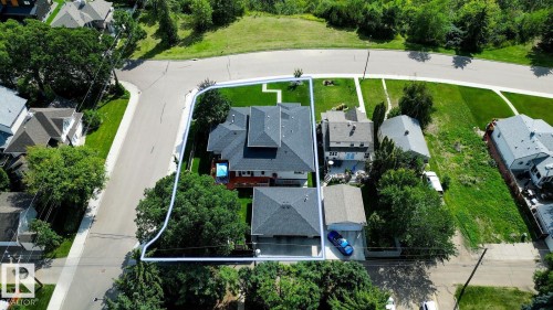 7548 110 Avenue Nw, Edmonton, AB 