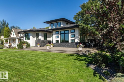 7548 110 Avenue Nw, Edmonton, AB 