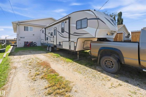 5234 51 Avenue, Wabamun, AB 