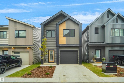 #21 1430 Aster Wy Nw, Edmonton, AB - Outdoor With Facade