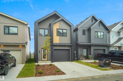 #21 1430 Aster Wy Nw, Edmonton, AB - Outdoor With Facade