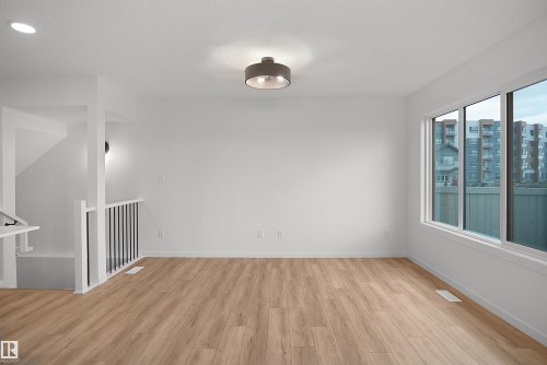 #21 1430 Aster Wy Nw, Edmonton, AB - Indoor Photo Showing Other Room