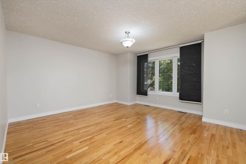 12132 92 Street Nw, Edmonton, AB 