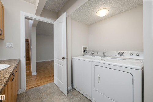 12132 92 Street Nw, Edmonton, AB 