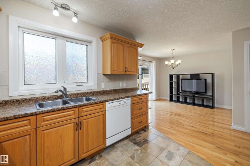 12132 92 Street Nw, Edmonton, AB 