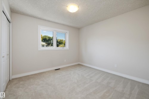 12132 92 Street Nw, Edmonton, AB 