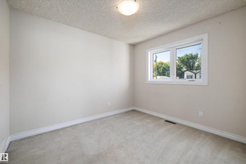 12132 92 Street Nw, Edmonton, AB 