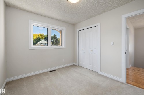 12132 92 Street Nw, Edmonton, AB 