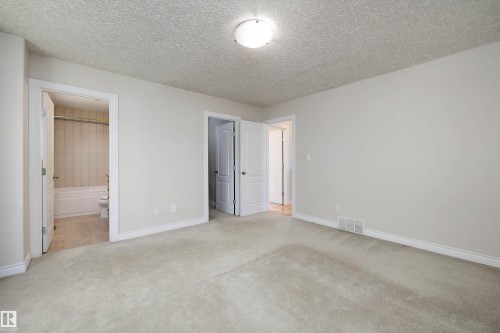 12132 92 Street Nw, Edmonton, AB 