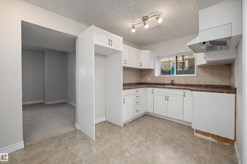 12132 92 Street Nw, Edmonton, AB 
