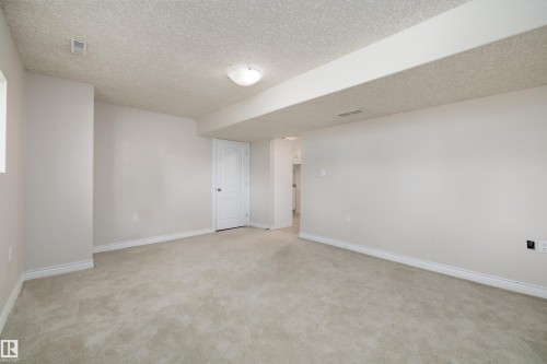 12132 92 Street Nw, Edmonton, AB 