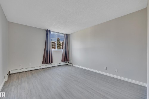 #101 18204 93 Av Nw, Edmonton, AB 