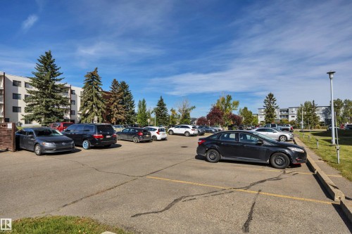 #101 18204 93 Av Nw, Edmonton, AB 