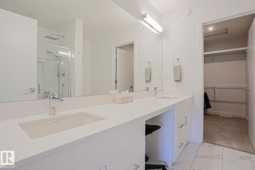 102 Royal Street, St. Albert, AB 