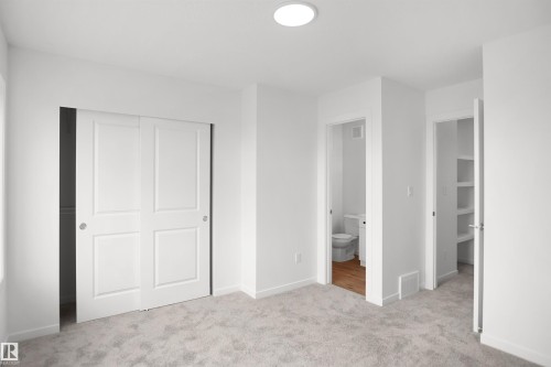 #100 3705 141 St Sw, Edmonton, AB - Indoor