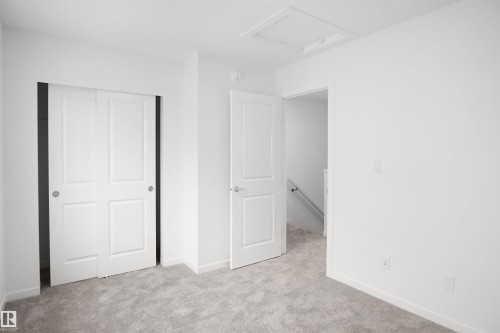 #100 3705 141 St Sw, Edmonton, AB - Indoor Photo Showing Other Room