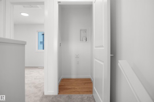 #100 3705 141 St Sw, Edmonton, AB - Indoor Photo Showing Other Room